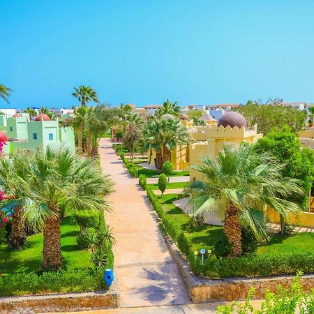Lilly Land Resort Chalets Hurghada Exteriör bild